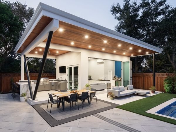 Outdoor Living Construction